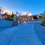Vila M Mykonos *