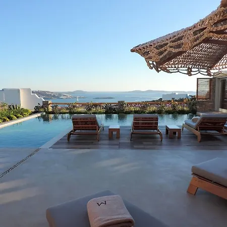 M Mykonos * Tourlos