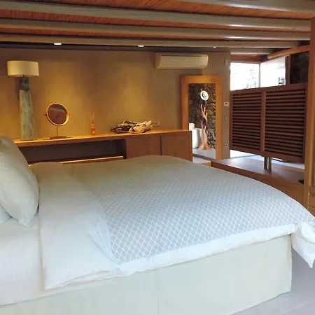 M - Mykonos 투를로스