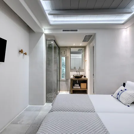 M Mykonos Vila Tourlos