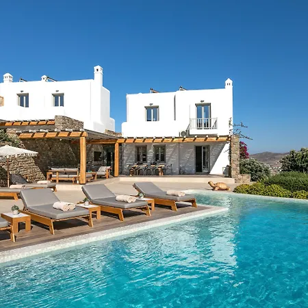M Mykonos * Tourlos