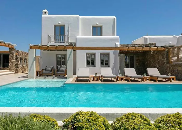 M - Mykonos * Tourlos